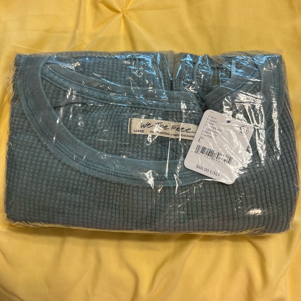 Free People We The Free Microphone Drop thermal - Picture 4 of 4